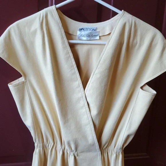 Halston RARE Saks Fifth Ave Vintage 1970 vintage yellow ultra suede wrap p2p 18 - Picture 4 of 16